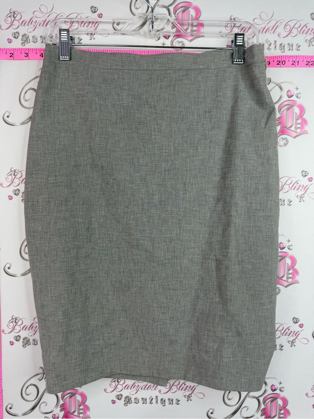 Holt renfrew skirt Women's Gray Pencil Skirt - Sleek Professional Style